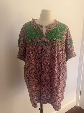 ivy jane Pink Floral Tunic with Green Embroidered Yoke